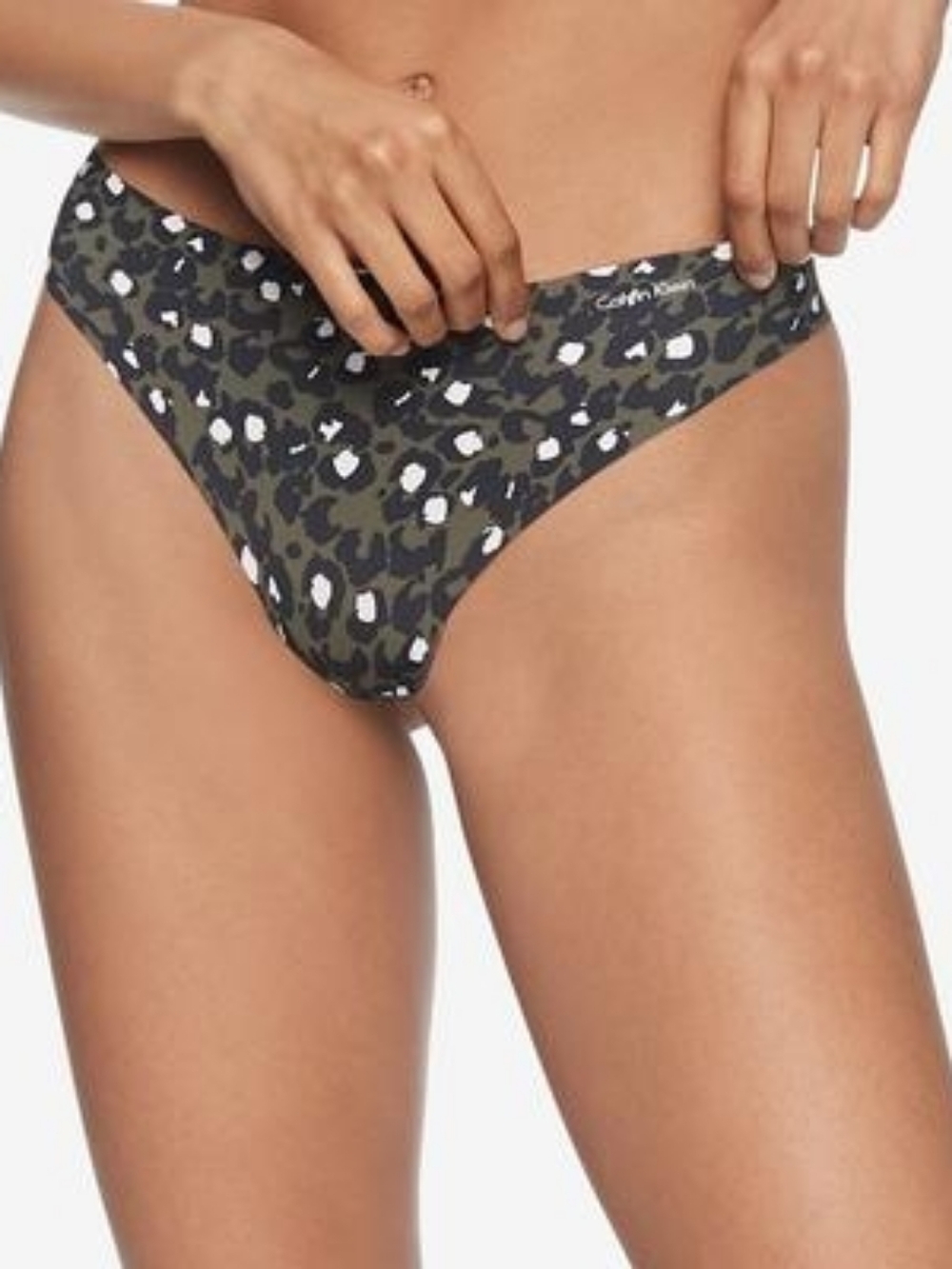 Calvin Klein Olive Leopard Women’s Thong Underwear Seamless D3507 SKU- A1